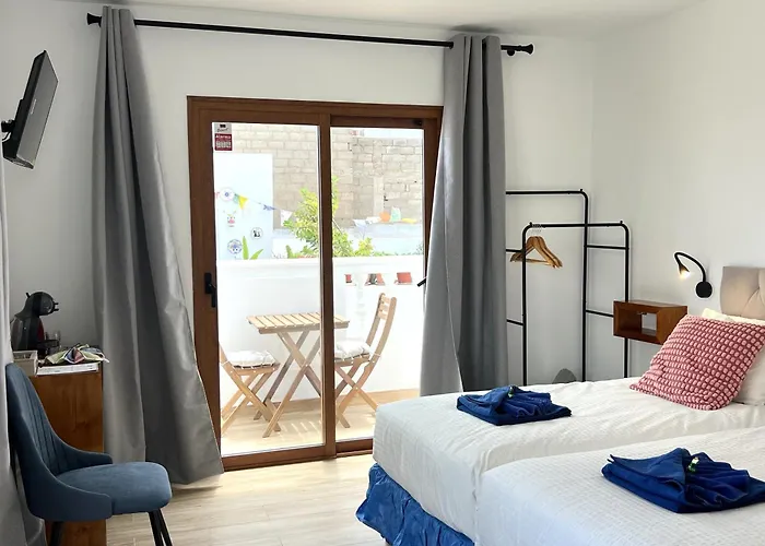 Pensionat Envrooms 3*