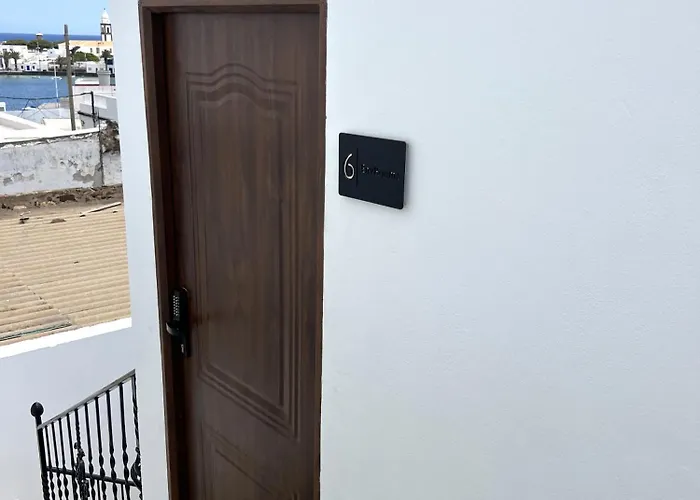 Envrooms 3* Arrecife (Lanzarote)